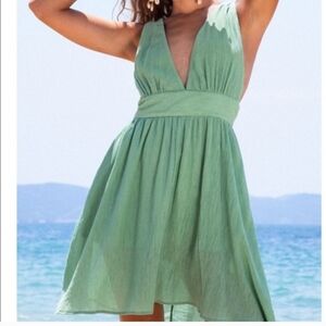 Cupshe Elegant Green Backless Dress